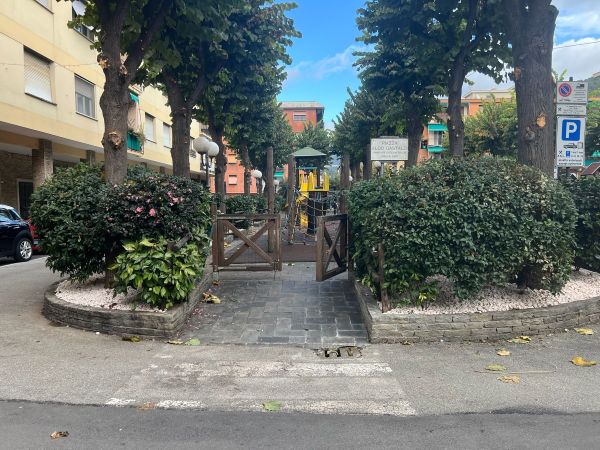 Completata a Recco la riqualificazione delle aree verdi di piazza Gastaldi