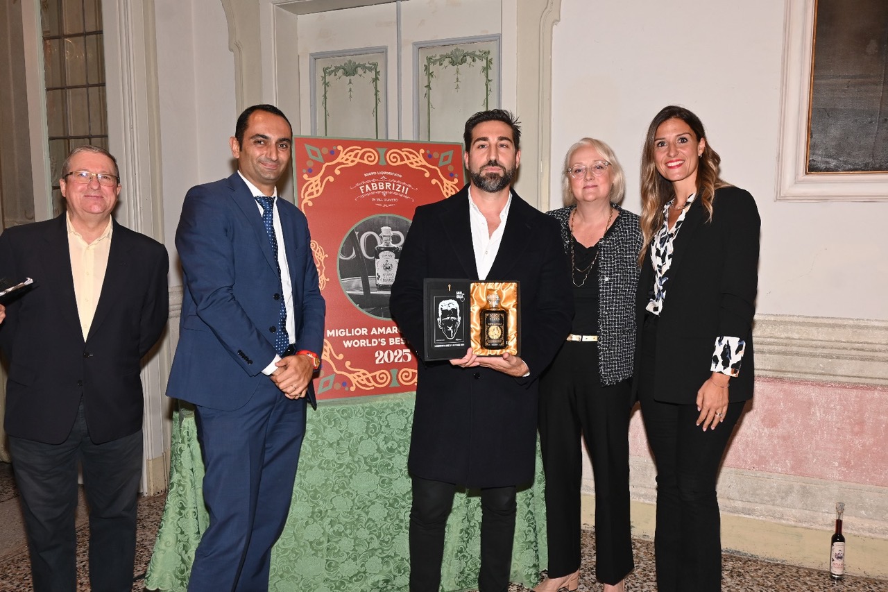 Festival e Premio Letterario “Santa in Giallo-Amaro Fabbrizii” 2025, tutti i vincitori della prima edizione