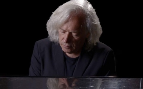 Sabato 15 novembre Adolfo Barabino in concerto al Teatro Sociale