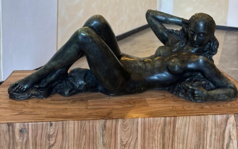 Due nuove opere d’arte per Camogli: Lustig e Donati arricchiscono il Teatro Sociale