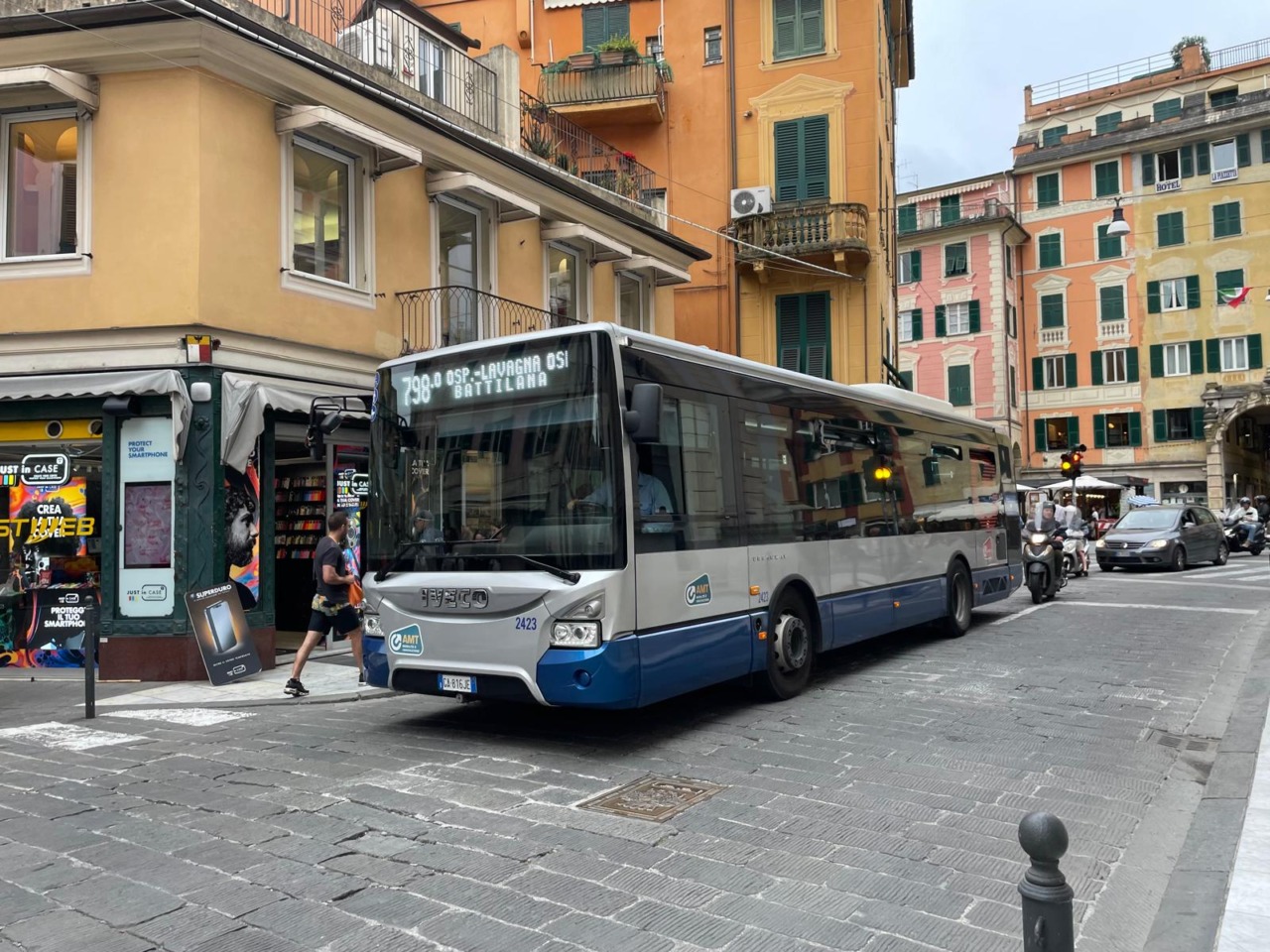 Chiusura di via Milite Ignoto a Rapallo, modifiche ai percorsi di sei linee bus Amt
