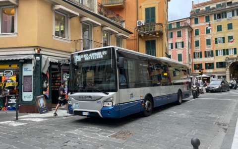 Chiusura di via Milite Ignoto a Rapallo, modifiche ai percorsi di sei linee bus Amt