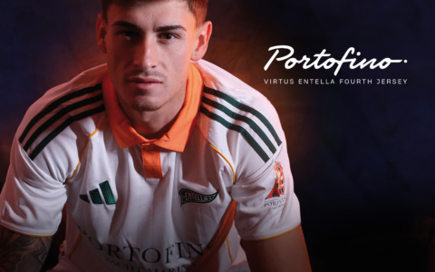 L’Entella lancia la quarta maglia “Portofino” ispirata al celebre borgo ligure