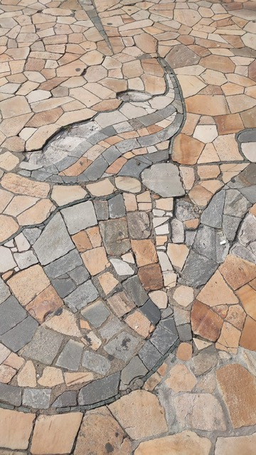 Marciapiede del lungomare di Rapallo fortemente deteriorato: Carannante interroga la giunta