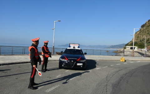 Controlli notturni a Santa, tre persone denunciate dai Carabinieri