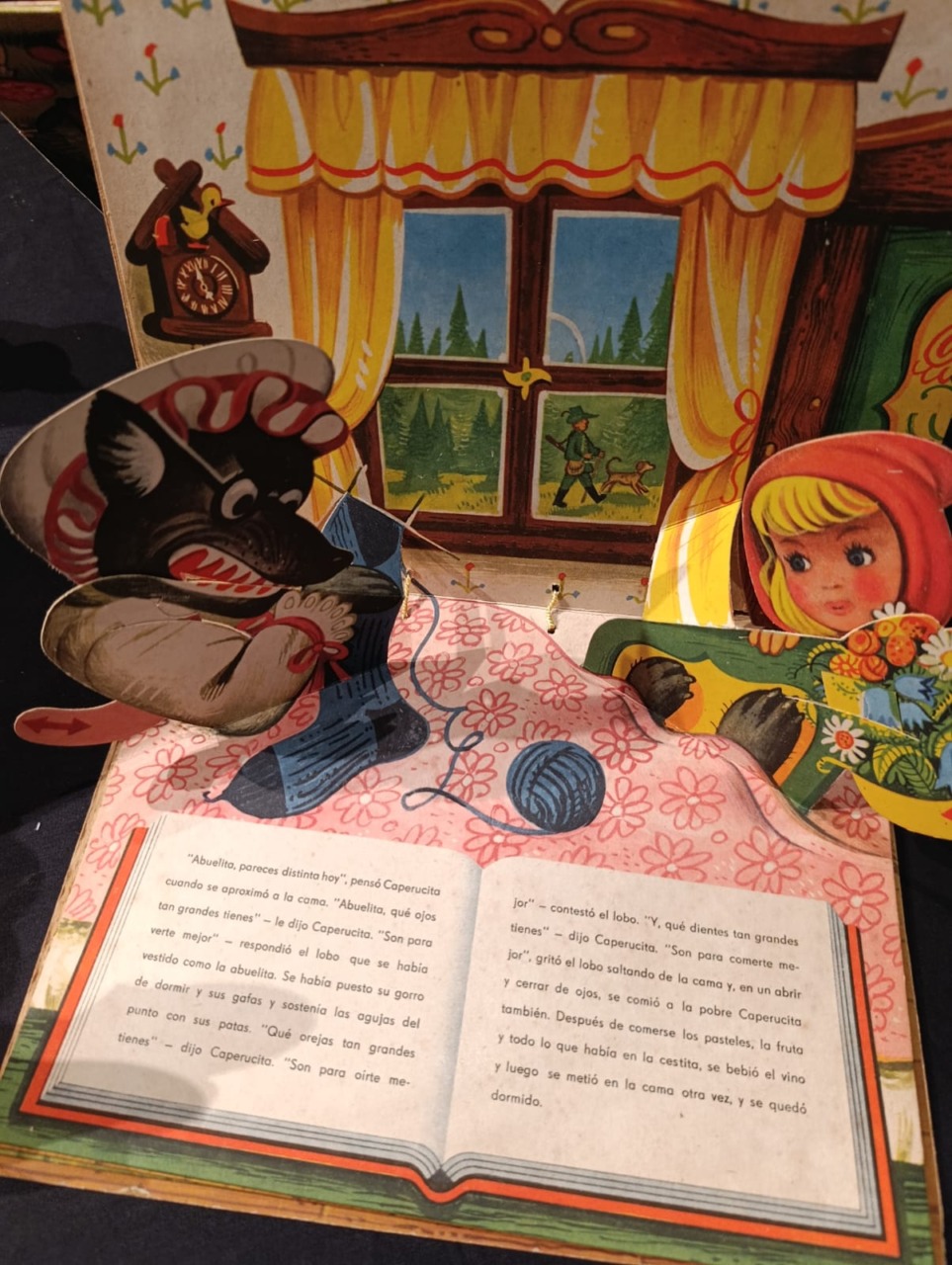 Grande successo per l’inaugurazione della mostra  sui pop-up di Kubašta a Chiavari