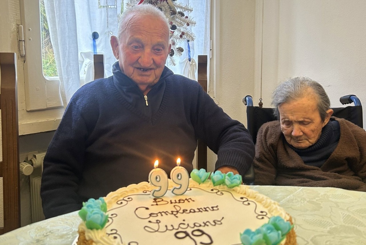 Moneglia festeggia i 99 anni di Luciano Lagasco, ultimo partigiano del paese