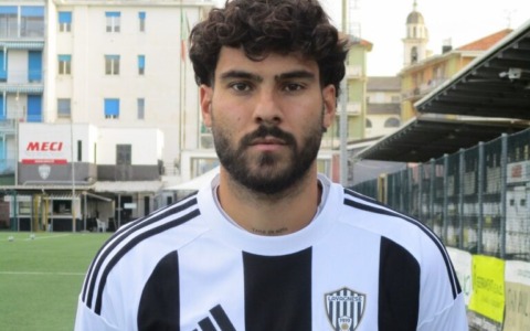 Lavagnese, tesserati un attaccante e un portiere