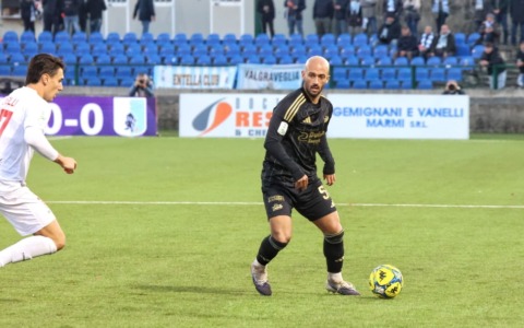Carrarese-Virtus Entella: 3-1