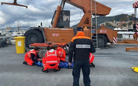 Chiavari, riuscita l’esercitazione antincendio nel porto turistico