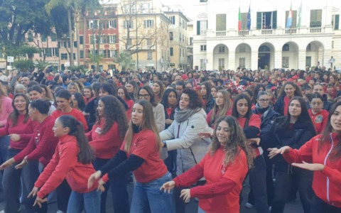 Flash Mob a Chiavari per la Giornata internazionale delle persone con disabilità.