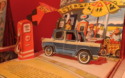 Aperture straordinarie per la mostra sui libri  animati di Vojtěch Kubašta