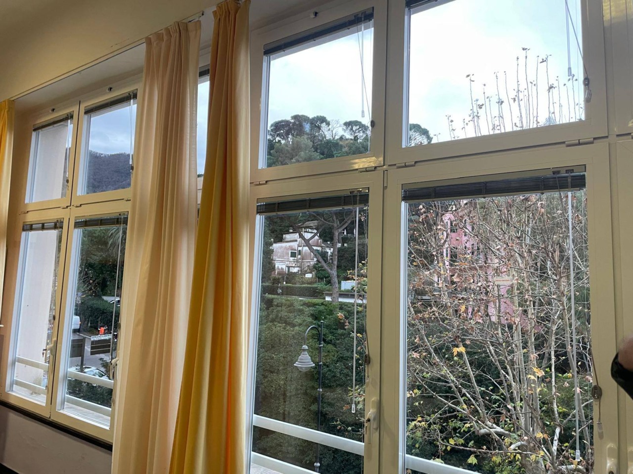 Scuole più efficienti e sicure: terminata a Camogli la sostituzione degli infissi