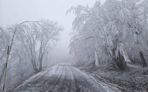Monte Penna, lo spettacolo della galaverna