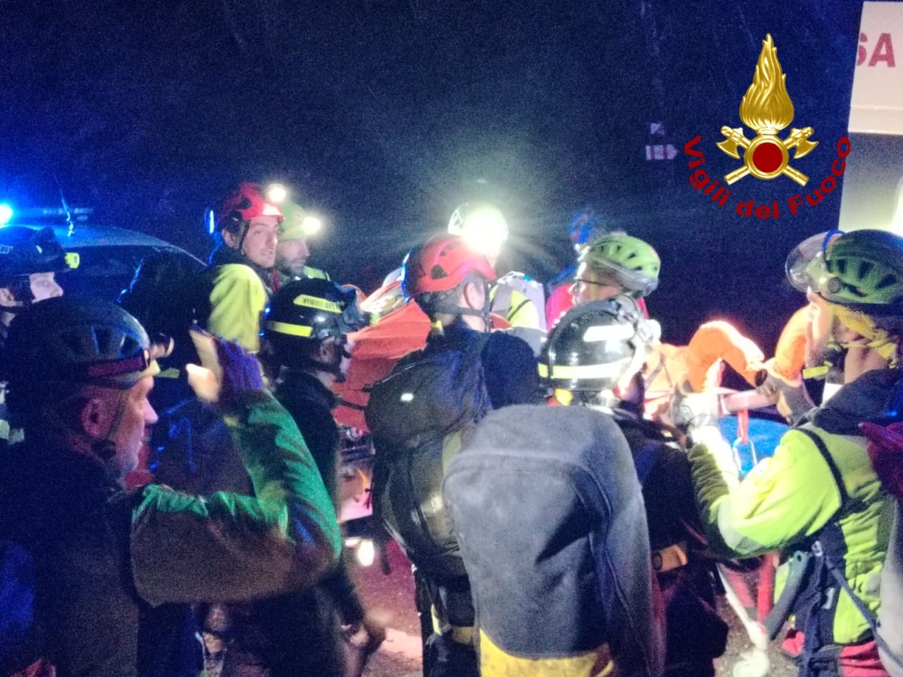 Cacciatore si infortuna nel bosco: salvato dai soccorritori