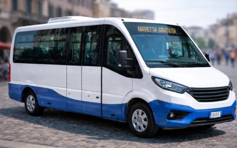 È attiva la nuova navetta urbana gratuita a Chiavari