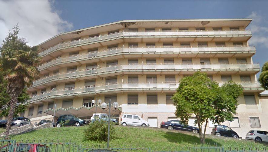 Santa Margherita, ex ospedale di via Arpe, i ricorrenti:  «Rischio danni inimmaginabili»