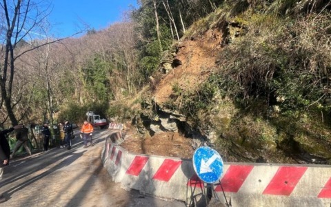 Rapallo, chiusa la strada per Montallegro a causa di uno smottamento