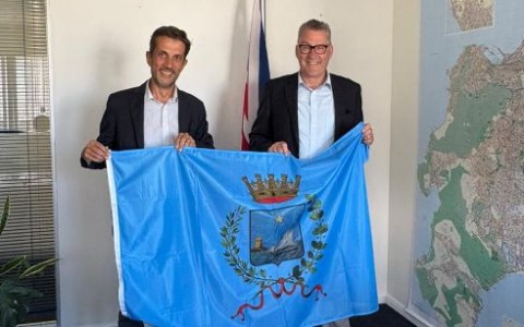 Camogli e Tristan da Cunha: la missione del console Mignacca rafforza i legami istituzionali