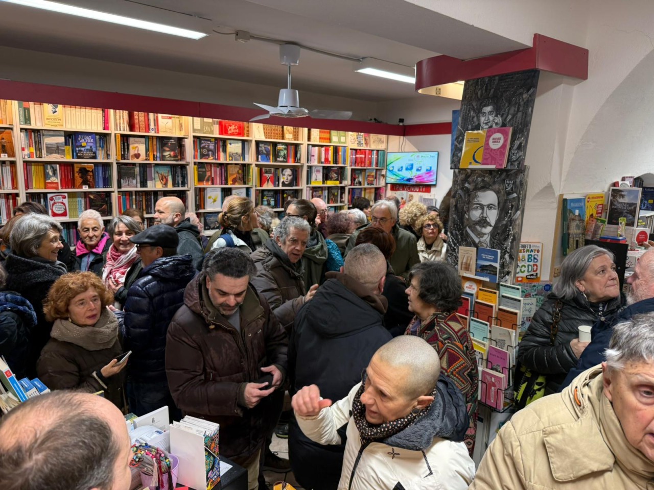 Lavagna, successo per il controEvento alla presentazione del libro di Vannacci alla libreria Fieschi