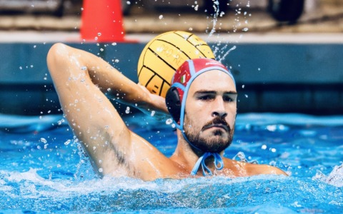 La Pro Recco domina a Bologna: De Akker battuta 7-21