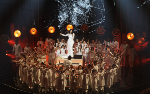 La lavagnese Magil veste il Piccolo Coro dell’Antoniano sul palco del Festival di Sanremo