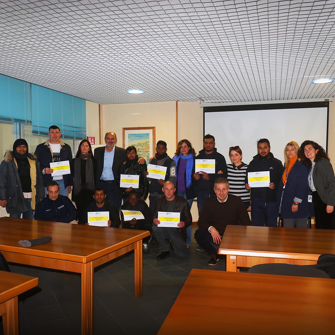 Fincantieri-Società Dante Alighieri, proseguono i corsi di italiano per i lavoratori stranieri