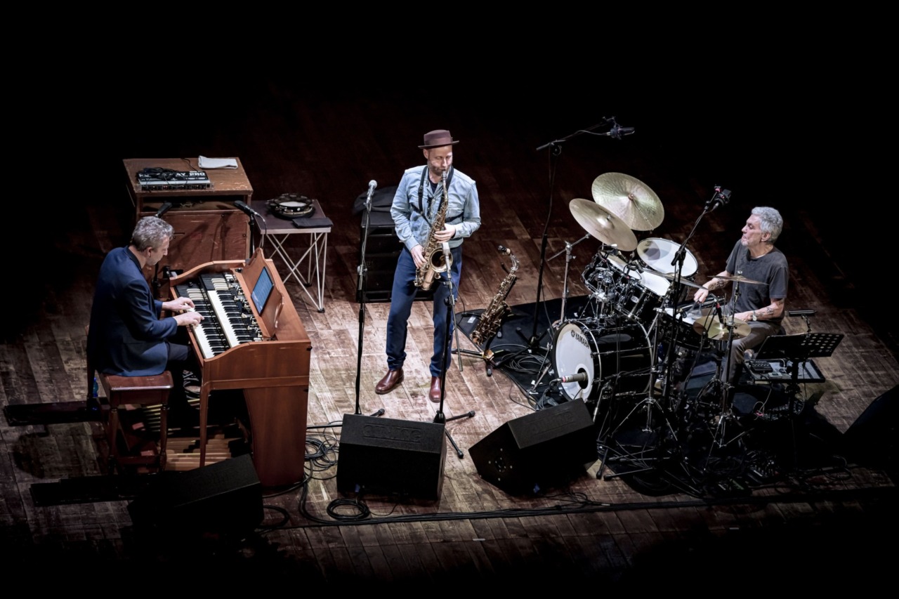 Il trio Blicher-Hemmer-Gadd alle Clarisse: il grande jazz internazionale in concerto a Rapallo