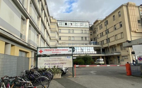 Incidente stradale a San Colombano, 15enne ferita