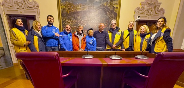 Il maratoneta Lions Jean-Marie Van Butsele a Sestri Levante durante la marcia benefica verso Roma