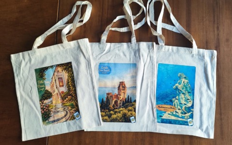 Turismo, svelate le borse con le immagini di Zoagli