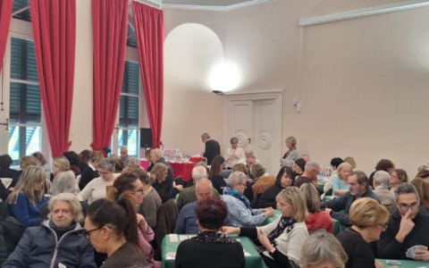 Burraco a Teatro, grande successo a Camogli