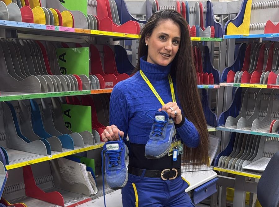 Pavimenti antitrauma per bambini dalle scarpe dei portalettere del Levante