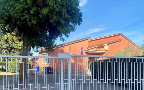 Scuola a Sestri Levante, centrodestra: “Bene che il sindaco sia costretto a rivedere le proprie posizioni”