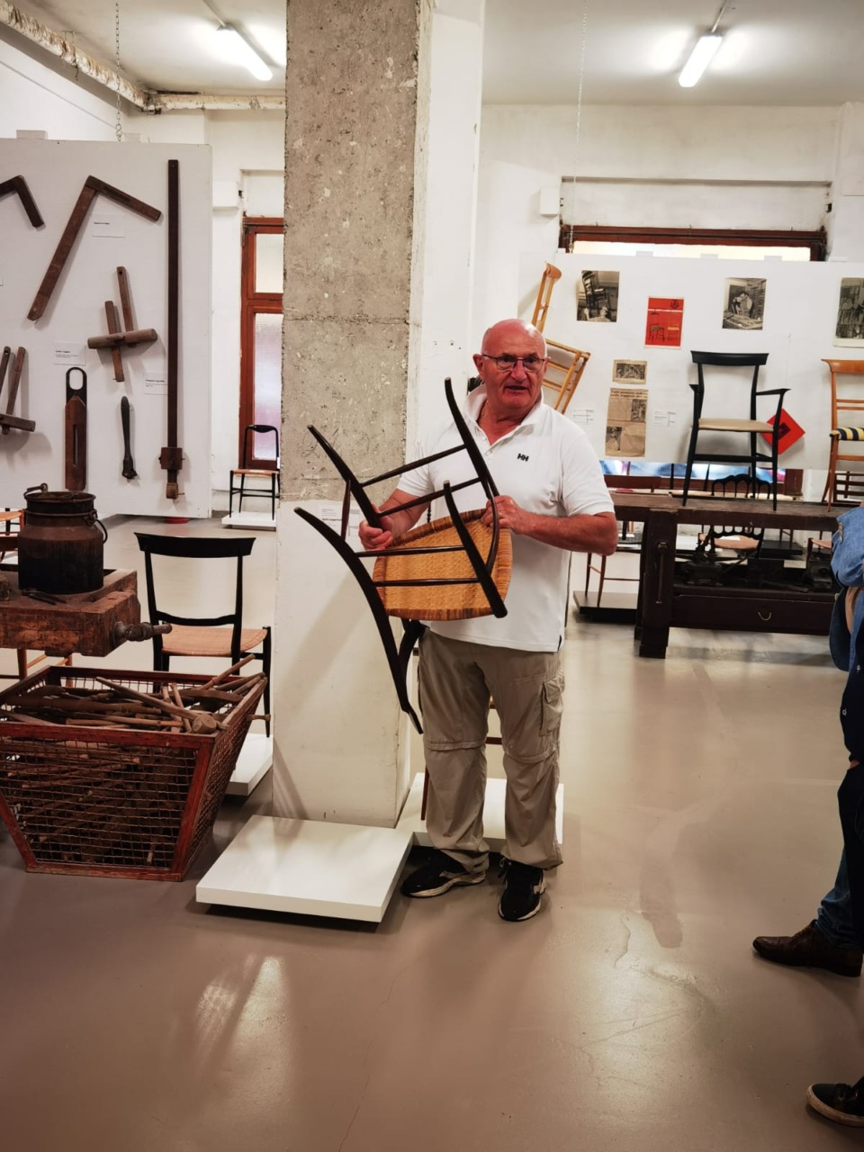 La sedia leggera di Chiavari: la storia di Valentino Negrello in Società Economica