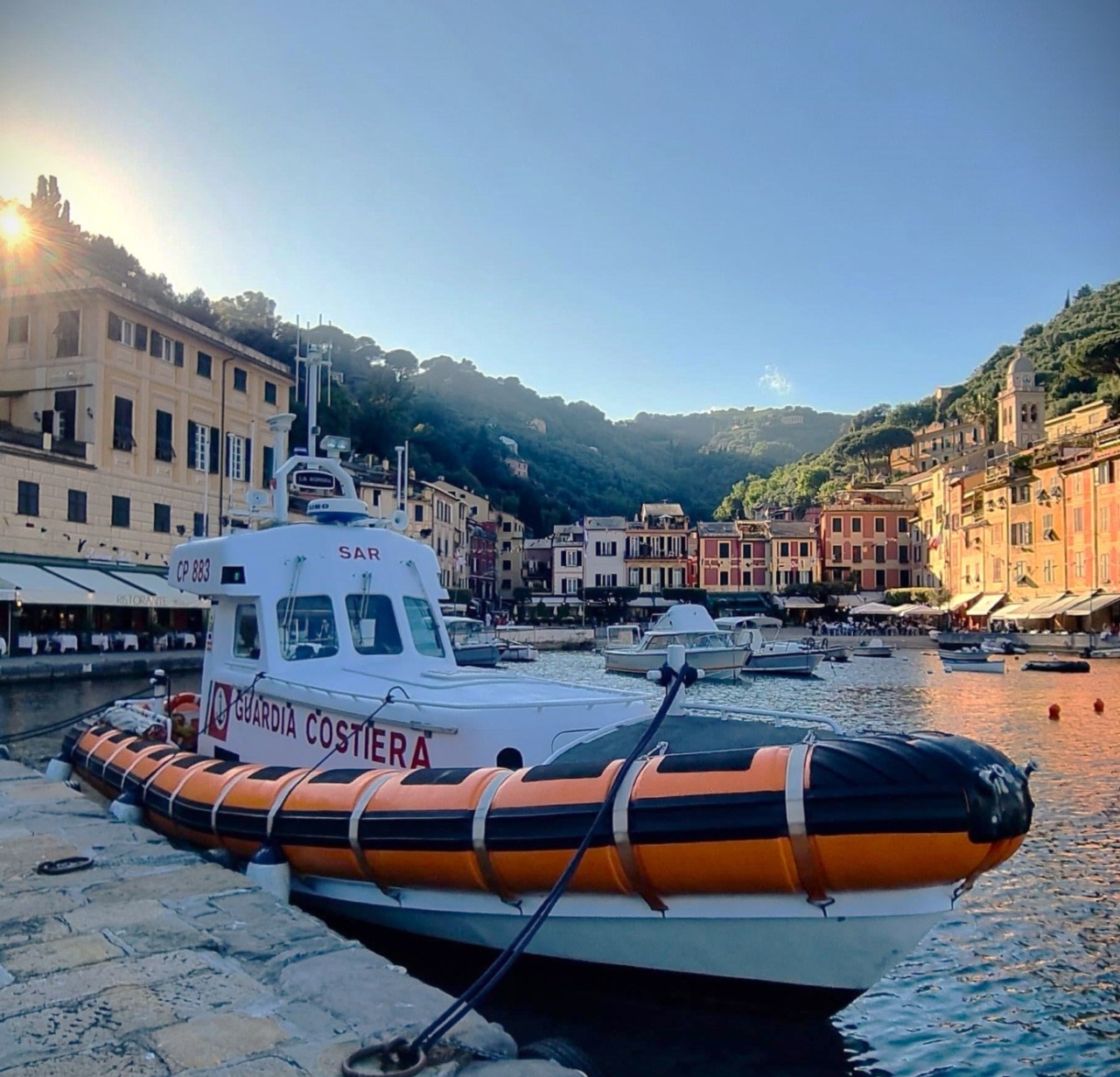 Portofino aggiorna il regolamento del porto: yacht fino a 65 metri in sicurezza