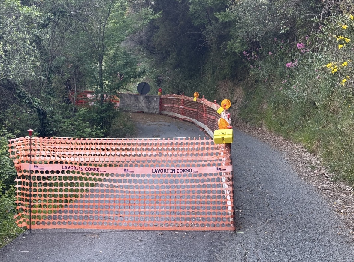 San Bernardo-Loto isolata a Sestri, Cecconi: “Strada chiusa e lavori fermi”