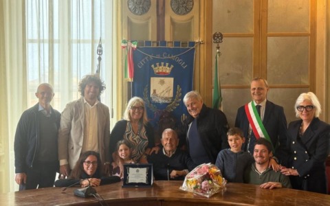 Camogli festeggia i 100 anni di Alessandro Dioli