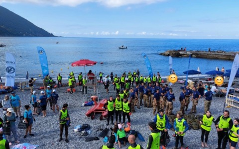 A Camogli la Croce Verde e la Croce Rossa insieme per la pulizia dei fondali
