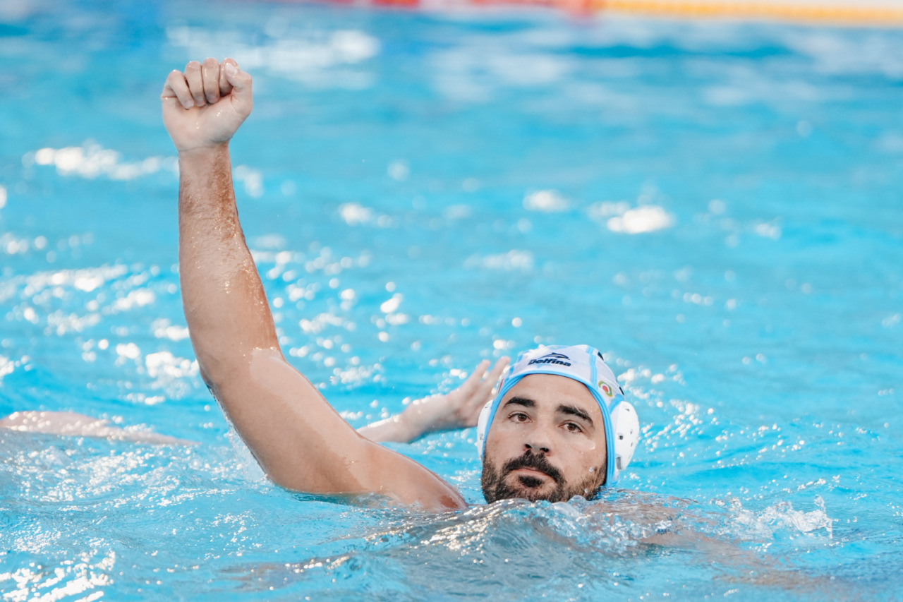 La Pro Recco si prende gara 1: Brescia battuto 12-8 nella battaglia di Sori