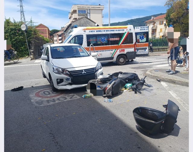 Incidente a Sestri Levante: coinvolti uno scooter e un’auto