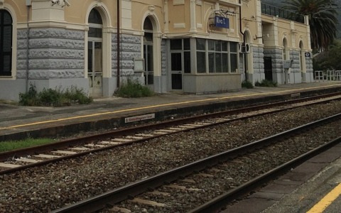 Dramma a Riva Trigoso, ritrovato corpo senza vita sui binari