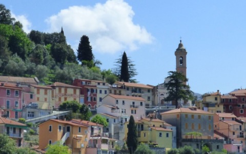 Pedone investito a Castiglione Chiavarese
