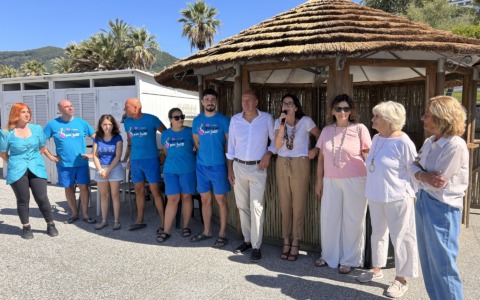 Chiavari inaugura la stagione 2026 della “Spiaggia per Tutti”