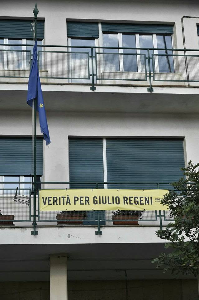 Rimosso a Zoagli lo striscione per Giulio Regeni