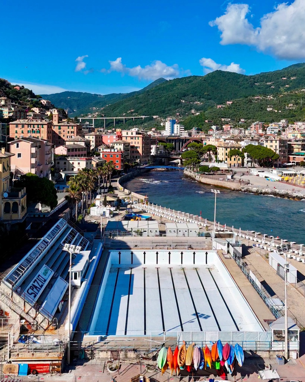Piscina Antonio Ferro di Recco, una settimana in più per completare la demolizione della gradinata
