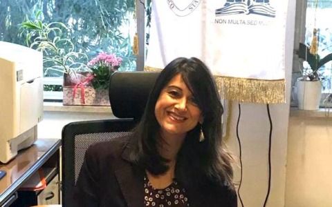 L’addio con il cuore della preside Salmoiraghi: «A Chiavari ho trovato una grande umanità»