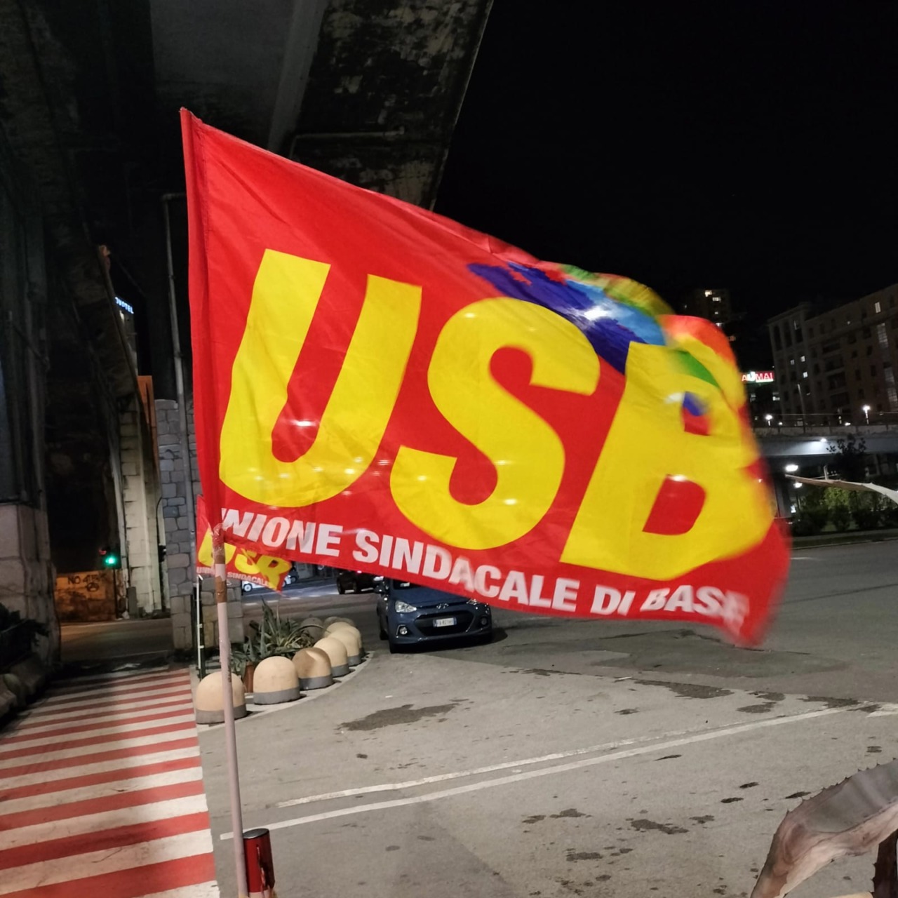 AMT, l’attacco dell’USB: “Dove erano i sindaci mentre il trasporto pubblico affondava?”