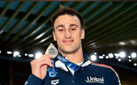 Razzetti argento nei 400 misti, i complimenti dalla Liguria