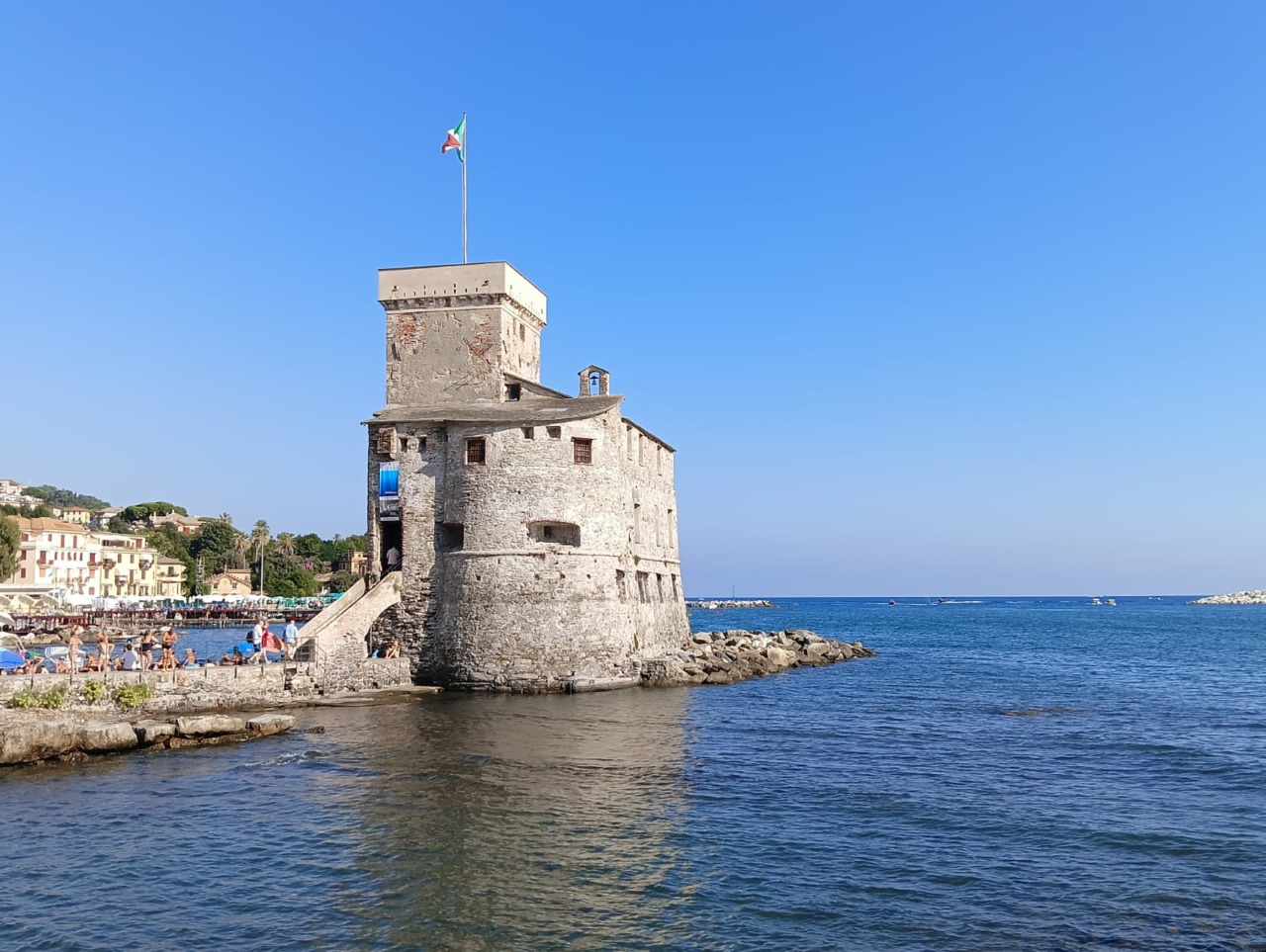 Matrimoni e unioni civili, l’Antico Castello sul Mare torna a essere la cornice per il sì a Rapallo